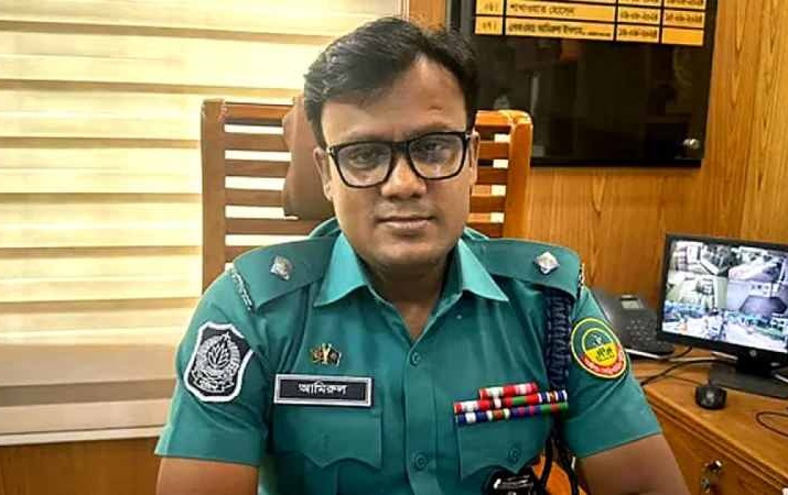 জামায়াতের আমিরের বক্তব্য নিয়ে মন্তব্য করে শাস্তি পেলেন ওসি