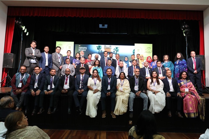 লন্ডনে এক দশক পূর্তির উৎসবে ঢাবি অ্যালামনাইদের মিলনমেলা