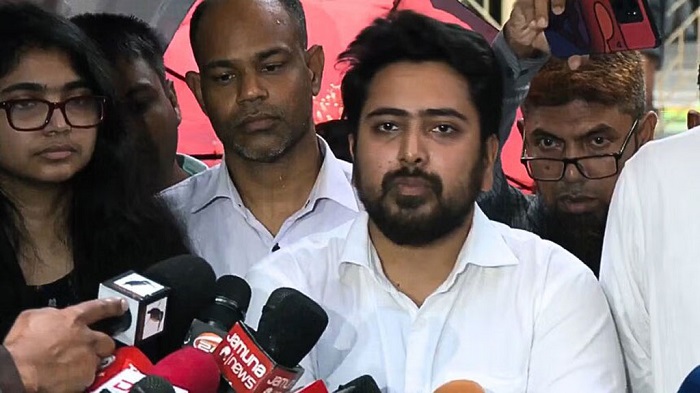 ফেব্রুয়ারিতে নির্বাচন সম্ভব নয়: নাহিদ ইসলাম