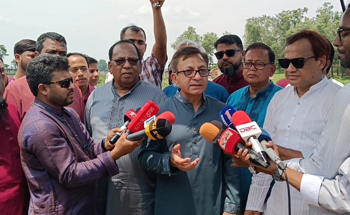 দেশের স্বার্থের অনুকূল না হলে মার্কিন চুক্তি পরিবর্তনের সুযোগ রয়েছে : বাণিজ্য মন্ত্রী
