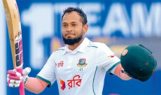 শততম টেস্টে সেঞ্চুরির দ্বারপ্রান্তে মুশফিক