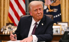 আমার অনুমোদন ছাড়া ইরানের কোনো সর্বোচ্চ নেতা টিকবেন না: ট্রাম্প