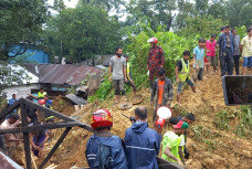 বন্যা ও টিলা ধসের শঙ্কা: সিলেটে প্রস্তুত ৫৩৭ আশ্রয়কেন্দ্র