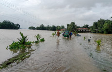 কমলগঞ্জের বন্যার কোথাও উন্নতি, কোথাও অবনতি