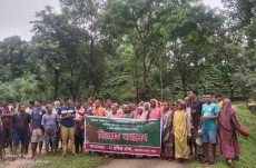 লালাখাল ও গঙ্গারজুম চা বাগানে শ্রমিকদের দুই ঘন্টা কর্মবিরতি