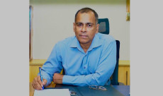 সিলেটে যোগ দিলেন নতুন পুলিশ কমিশনার সারোয়ার মুর্শেদ