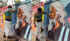 শিল্পকলায় রবীন্দ্রনাথের প্রতিকৃতিতে দুর্বৃত্তের কালি, পরিস্কারে এক রিকশাচালক